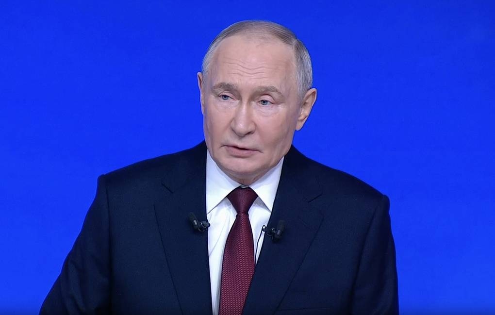 Ông Putin: Quân đội Nga đang tiến dọc toàn bộ tuyến tiếp xúc ở Ukraine